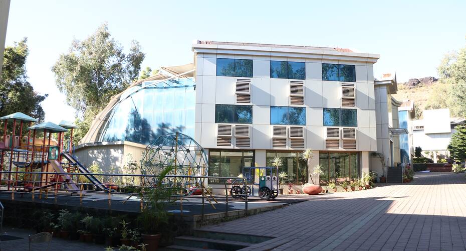 Summer Plaza Resort, Panchgani 1